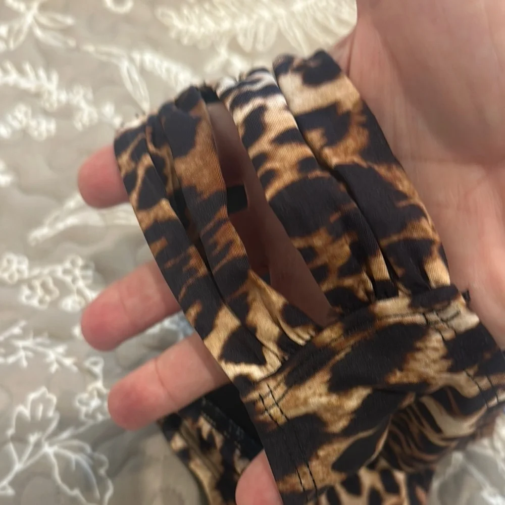 ANTONIO MELANI Leopard Print Bikini - Picture 5 of 9